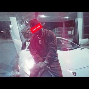 Meet your Posher, Luis